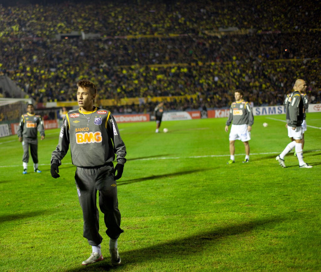 Neymar durante aquecimento do Santos antes da final da Copa Libertadores de 2011