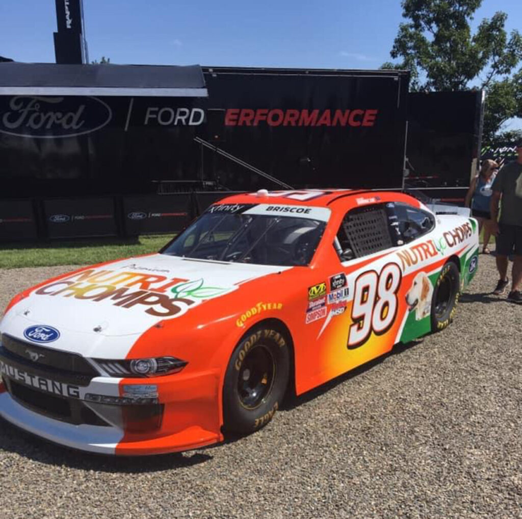 Carro de Chase Briscoe na NASCAR Xfinity Series em evento de fãs em 2019 (Foto de arquivo: carro da NASCAR Xfinity Series em evento de fãs, sem relação direta com o Southern 500.)